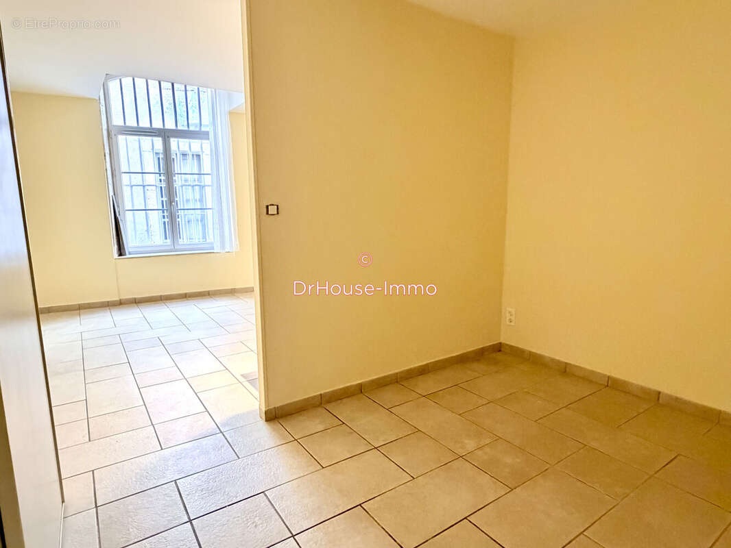 Appartement 23 m² à La Ciotat  - photo 4