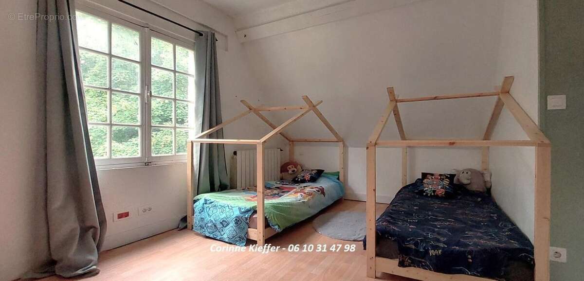 Maison 528 m² à Montlignon  - photo 18