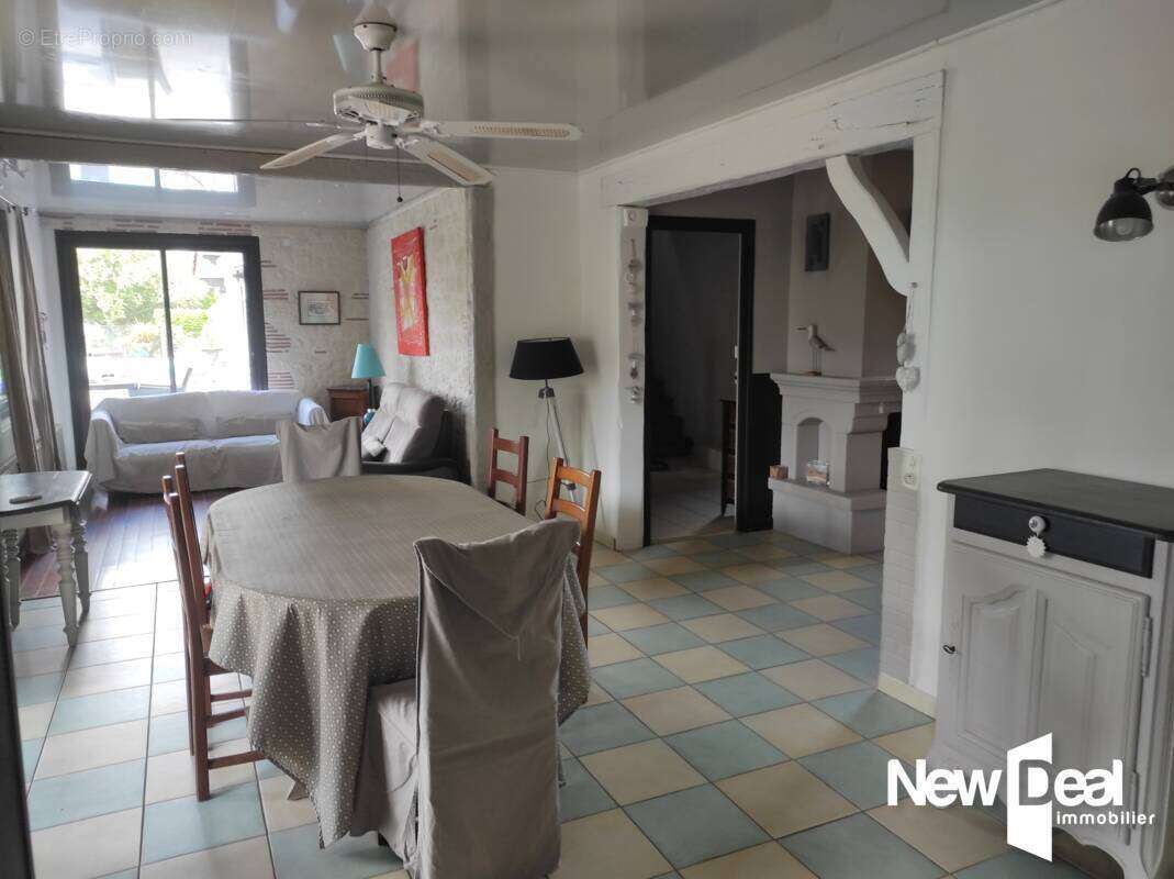 Longere en pierre de 200 m² avec grand jardin et piscine - photo 5