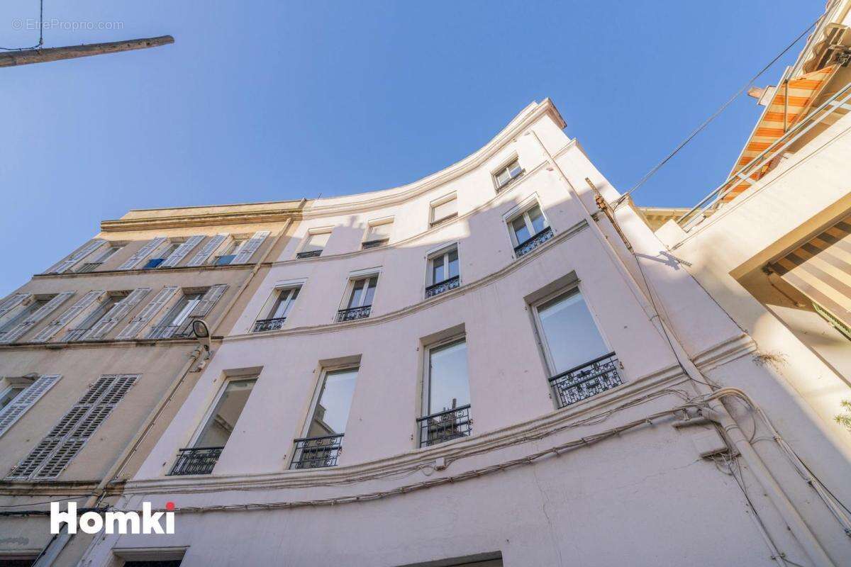 Appartement à MARSEILLE-7E