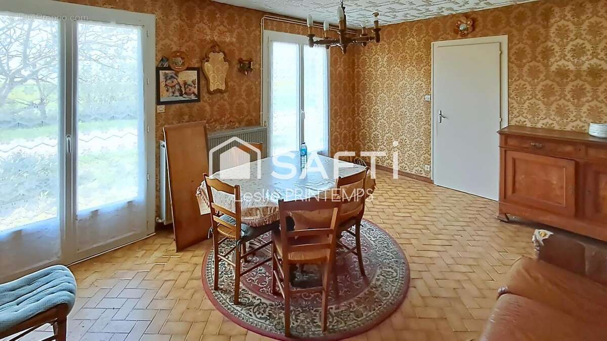 Photo 2 - Maison à SAINT-POMPAIN