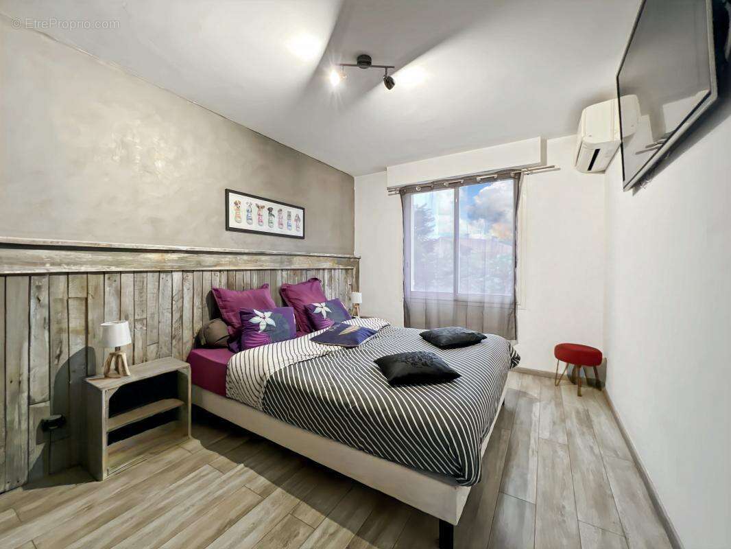 Appartement à FREJUS