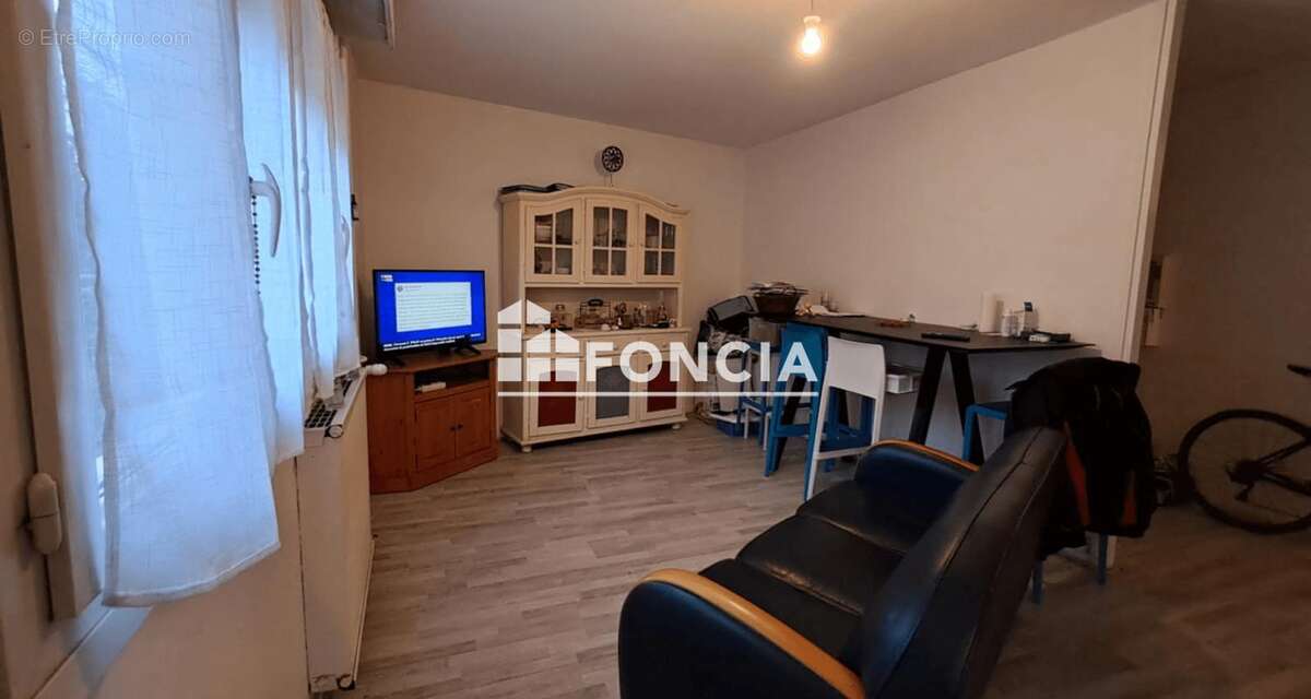Appartement à SAINTE-FOY-LES-LYON