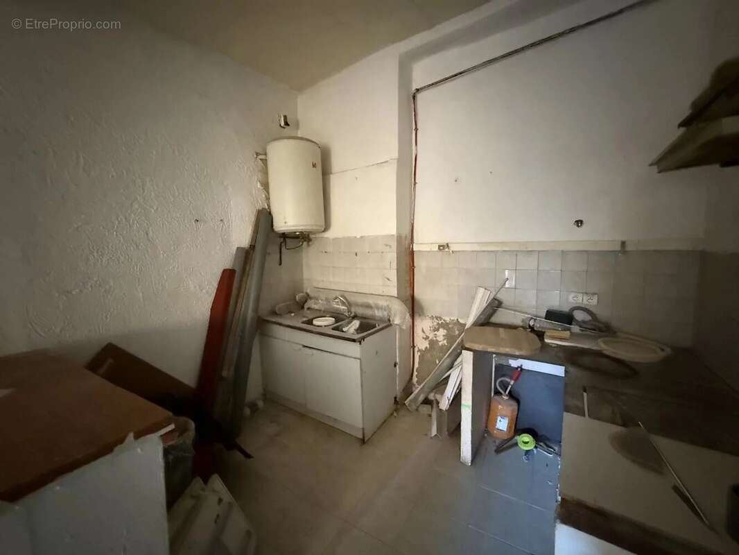 Appartement à SAINT-LAURENT-DU-VAR