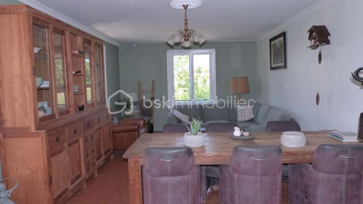 Grande maison entiérement rénovée - photo 9