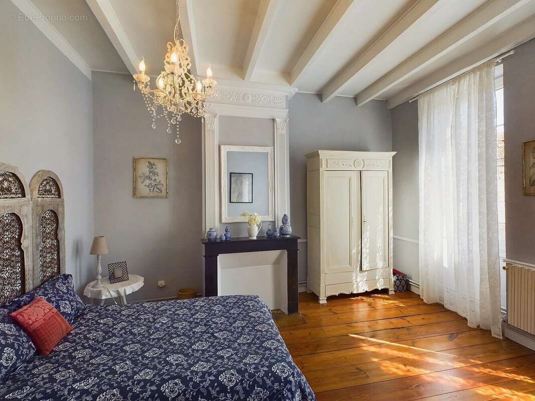 Belle maison de caractère avec jardin privé - photo 8
