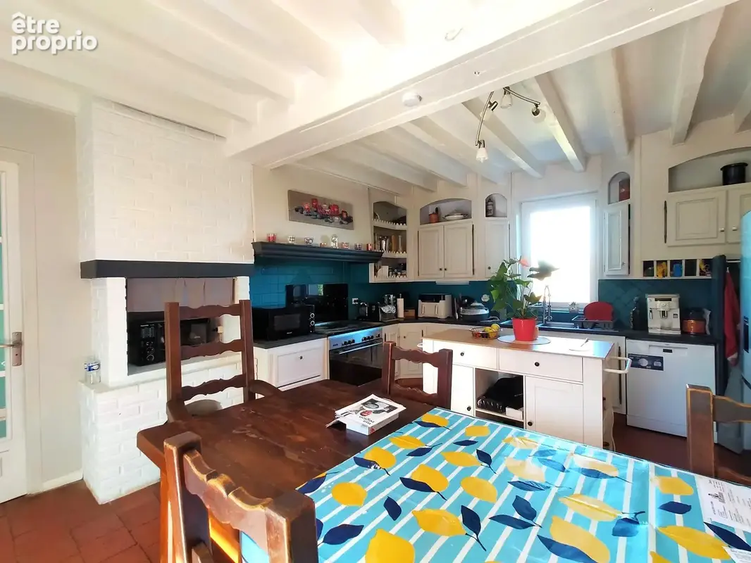 Maison à vendre à Gesvres cuisine