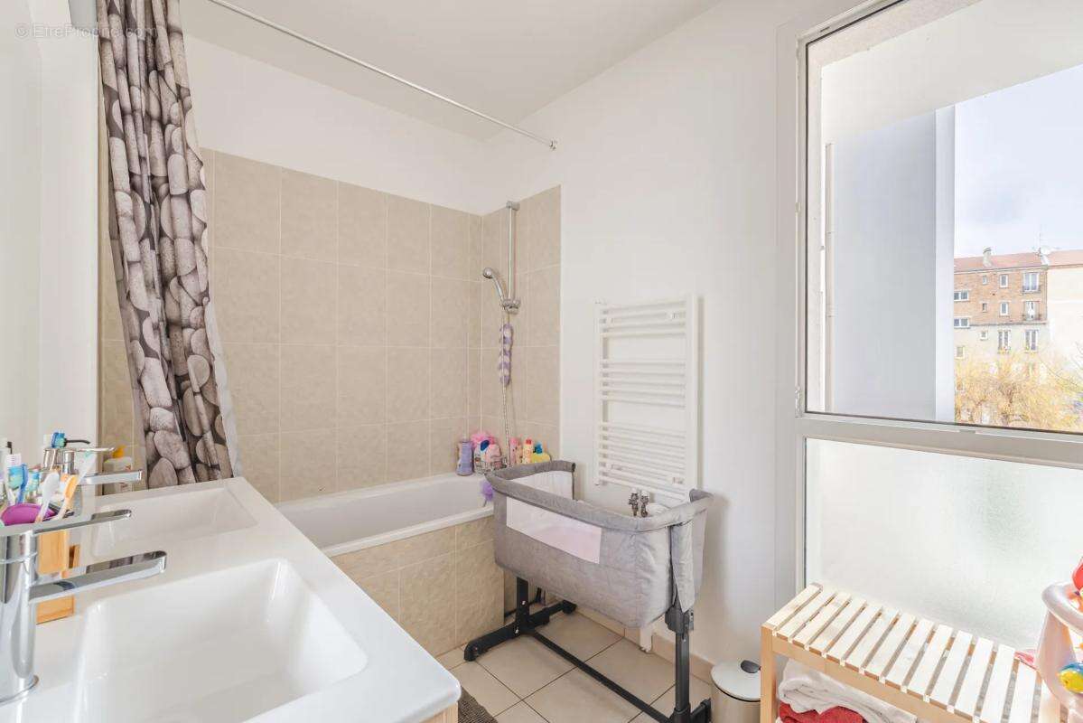 Maison à NOISY-LE-SEC