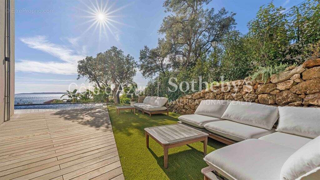 Les Issambres villa de luxe avec vue mer panoramique e vue Saint-Tropez - photo 15