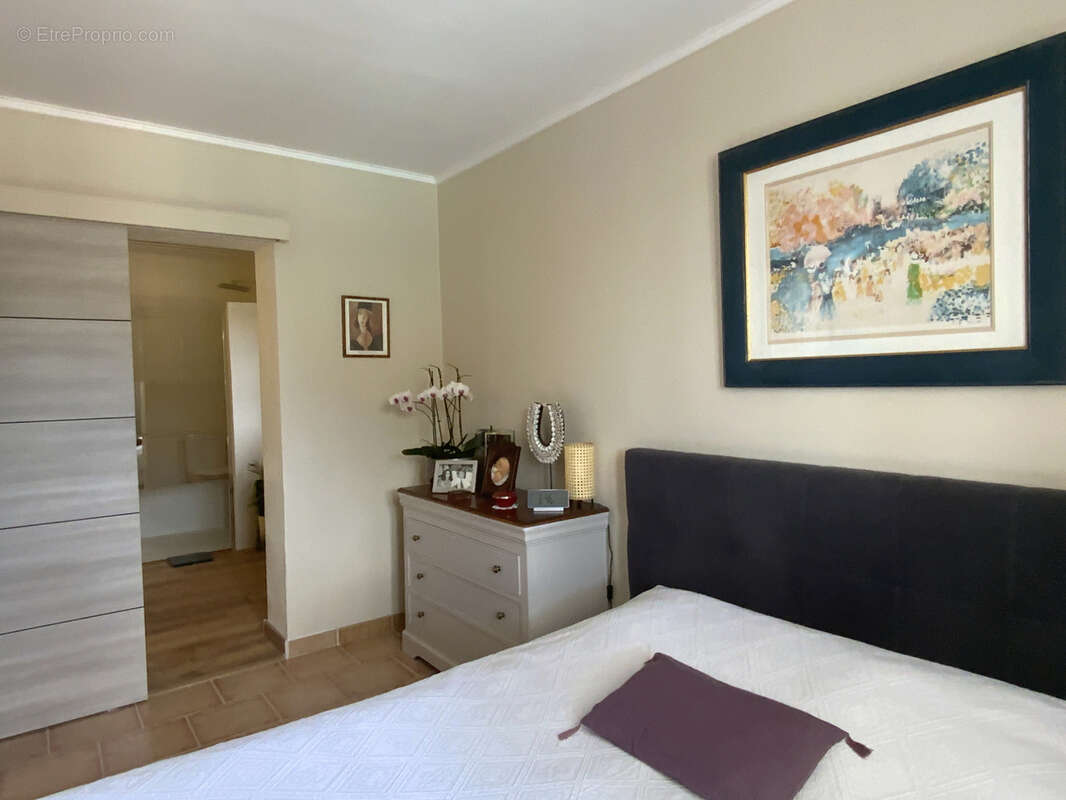 Villa avec vue montagne et piscine - photo 12