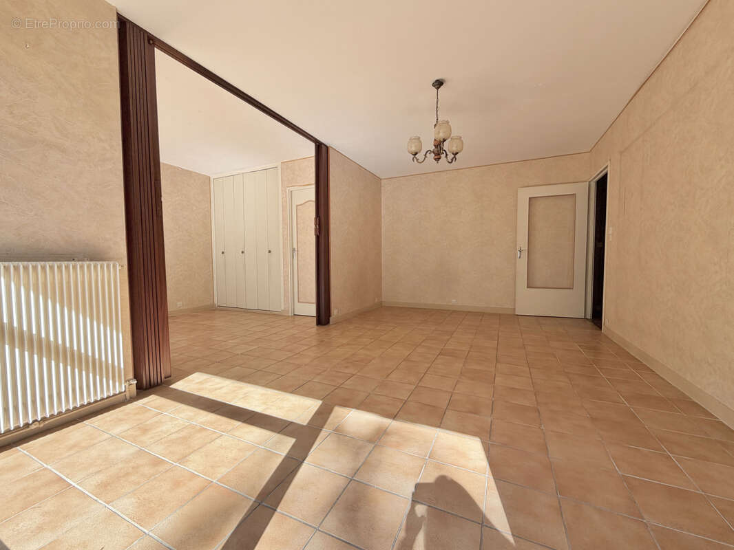Appartement 79 m² à Brunoy  - photo 5