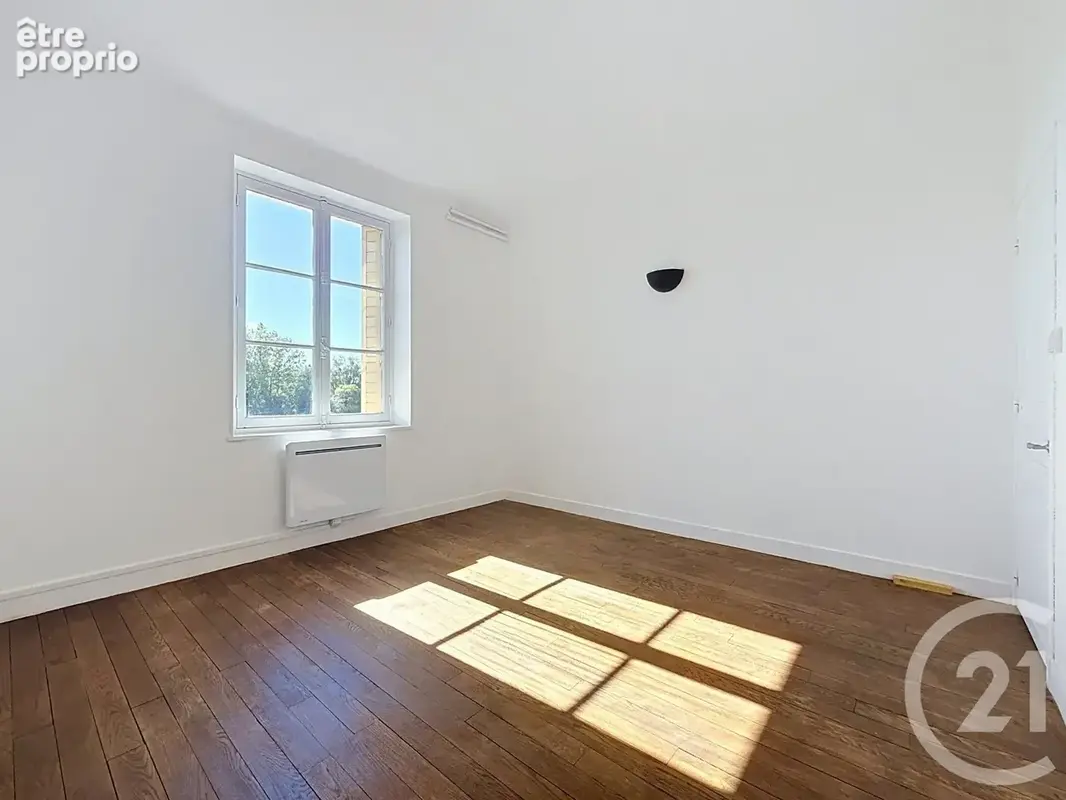 Maison 7 pièces 210 m² à vendre à Montereau-Fault-Yonne (77130) - photo 12