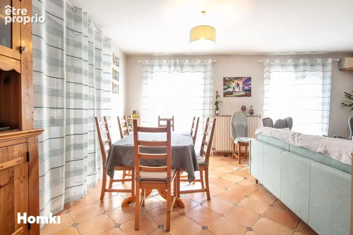 Maison de ville T6 de 121 m²à Saint-Martin-d'Hères 38400 - photo 5
