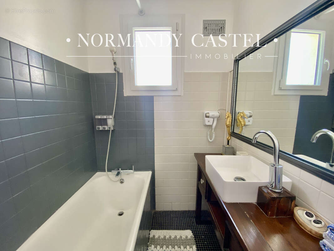 Maison à TROUVILLE-SUR-MER