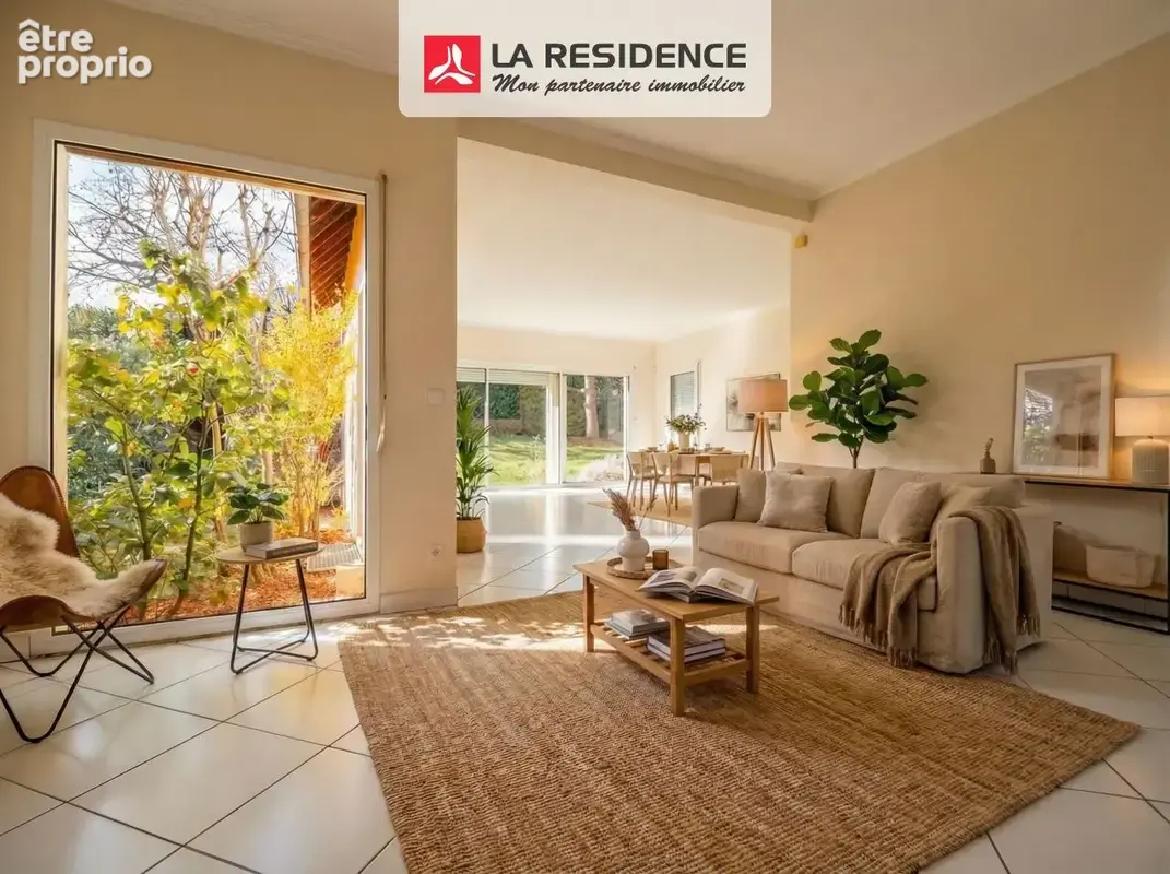 Maison 226 m² à Saint-Germain-En-Laye  - photo 2