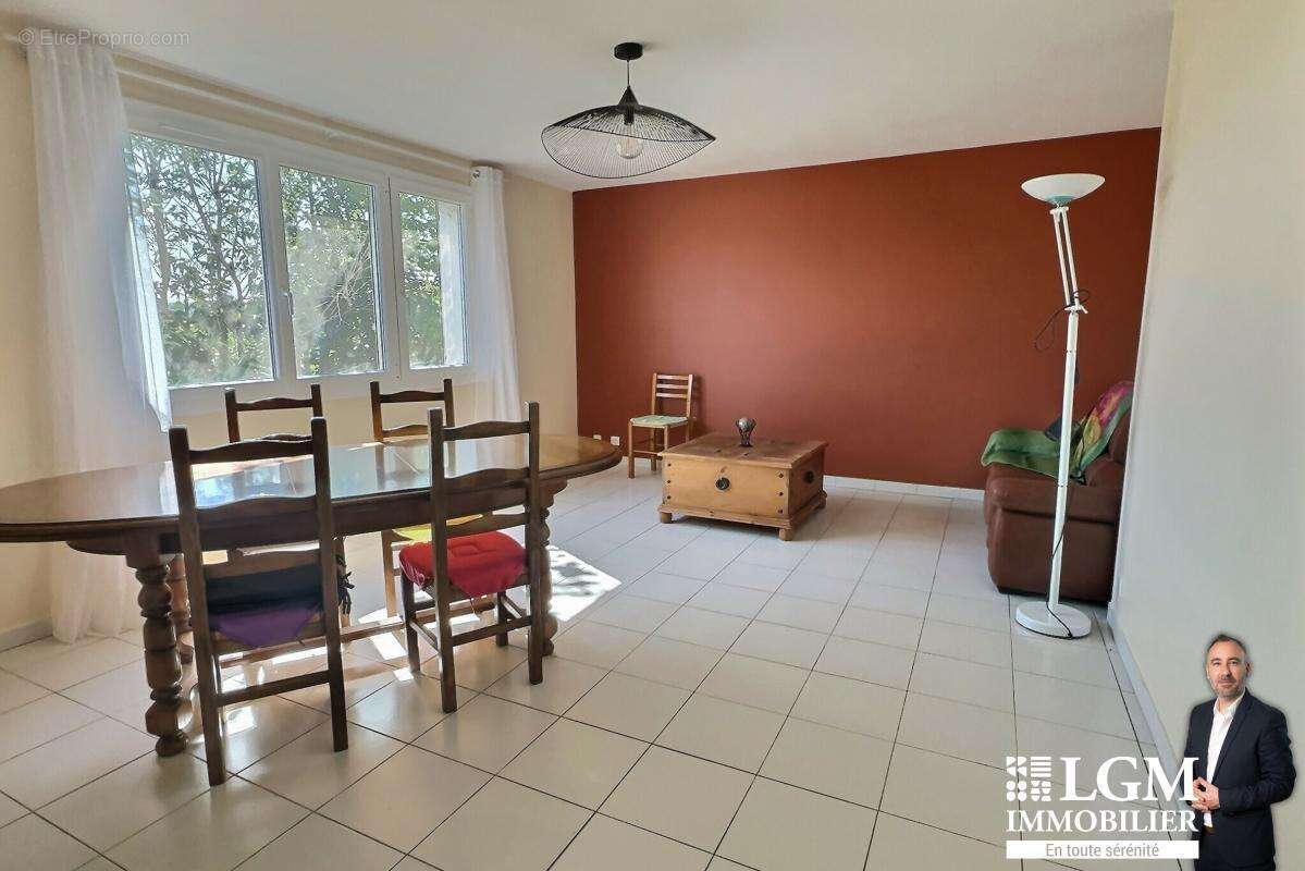 Propriété de 198 m2 sur 3,3 hectares - photo 14