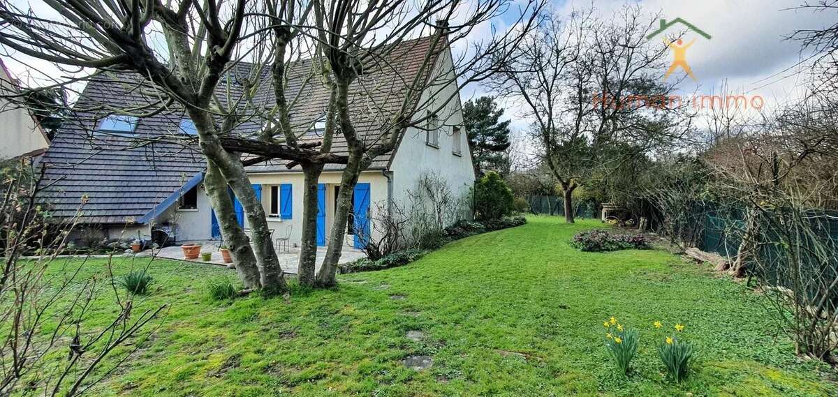 Maison à VERRIERES-LE-BUISSON