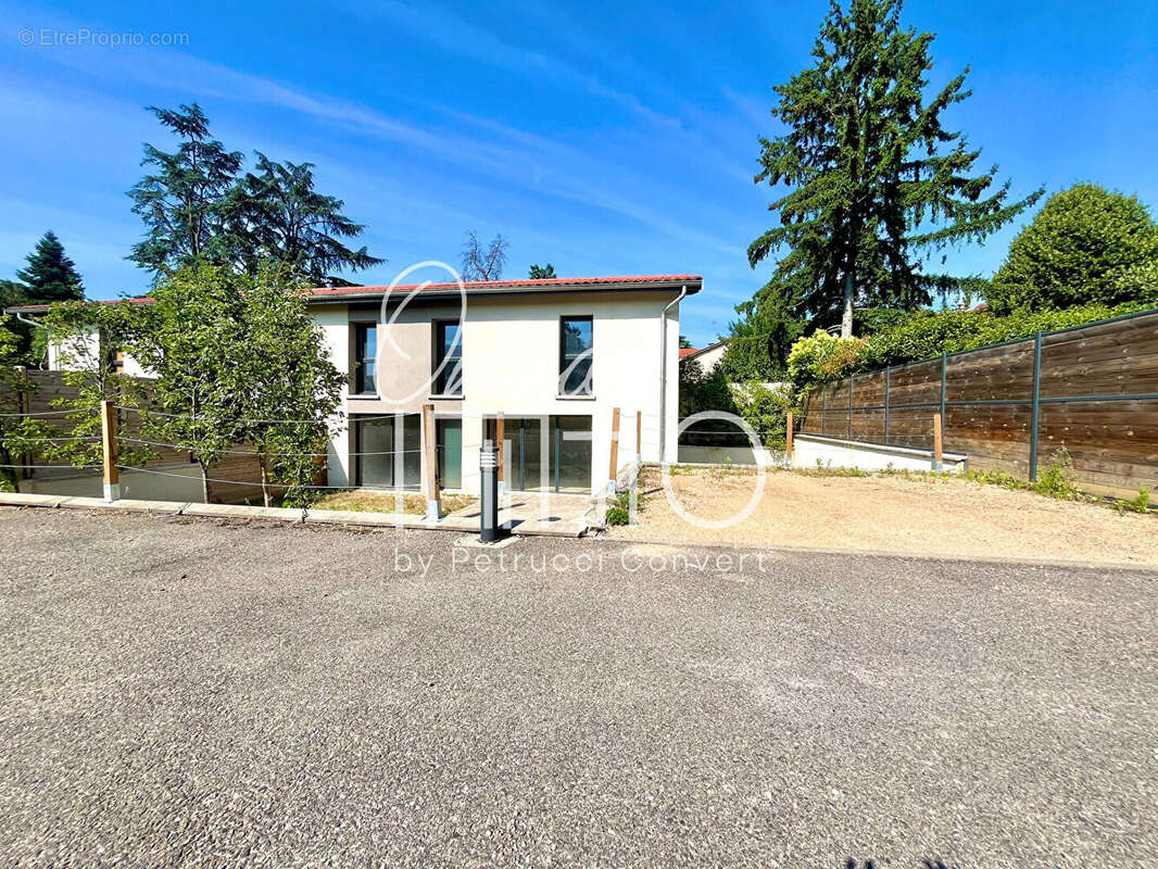 Maison à CALUIRE-ET-CUIRE