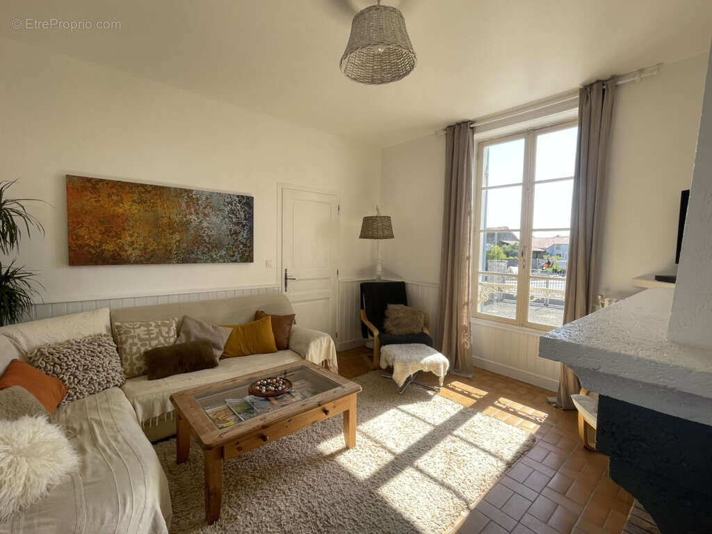 Maison à MURON