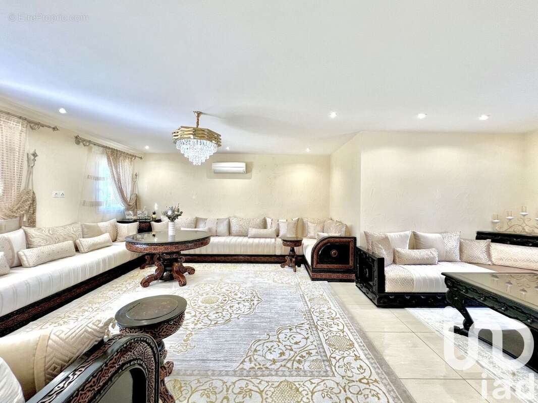 Photo 5 - Maison à SAINT-GILLES