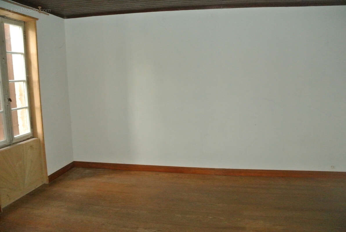 Maison à SAINT-PARDOUX-DU-BREUIL