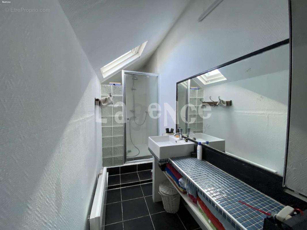 Maison à CLAYE-SOUILLY