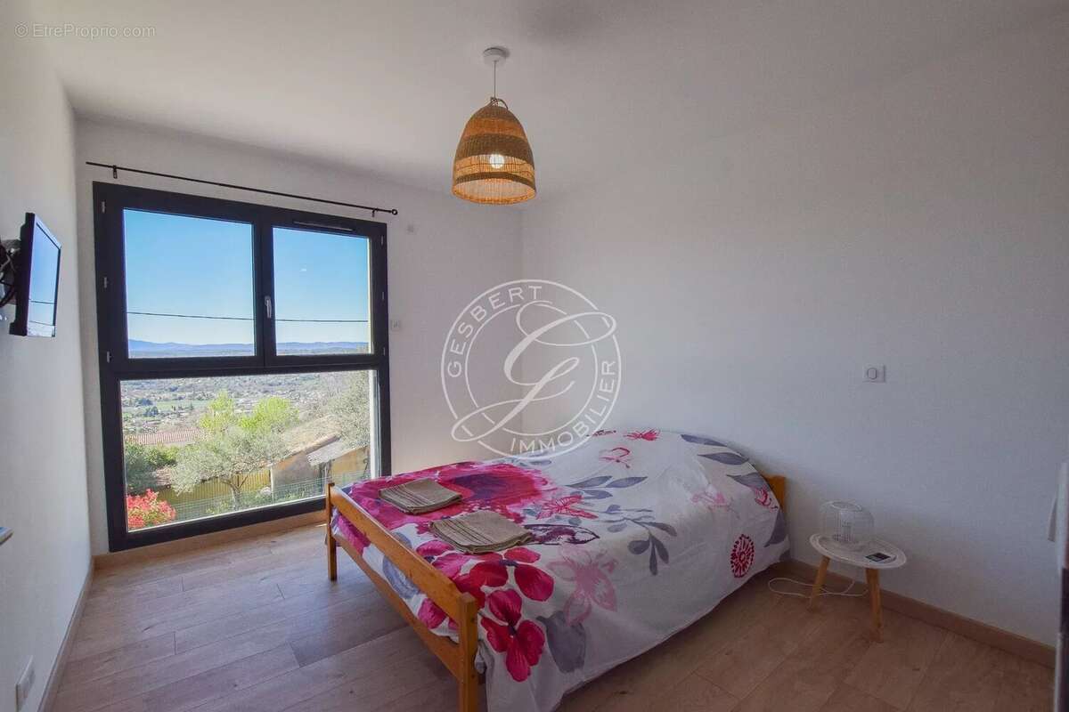 Maison à DRAGUIGNAN