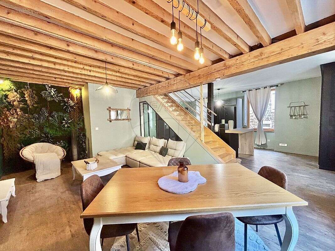 Maison à LE PERREON