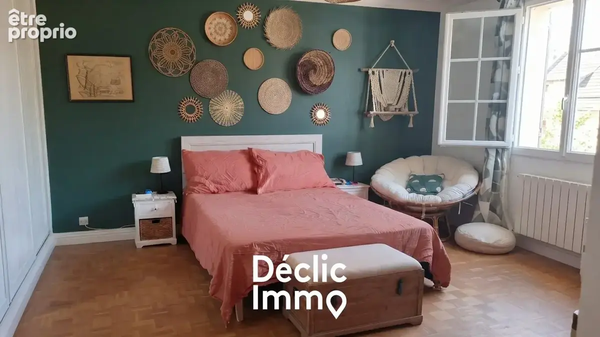 Belle maison familiale indépendante de 156 m² avec grand jardin à Chauray - photo 8