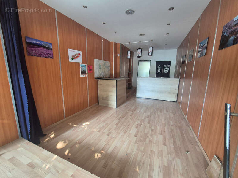 Commerce à GRENOBLE