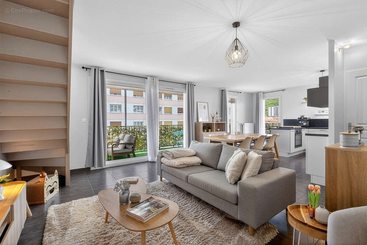 Appartement à AIX-LES-BAINS