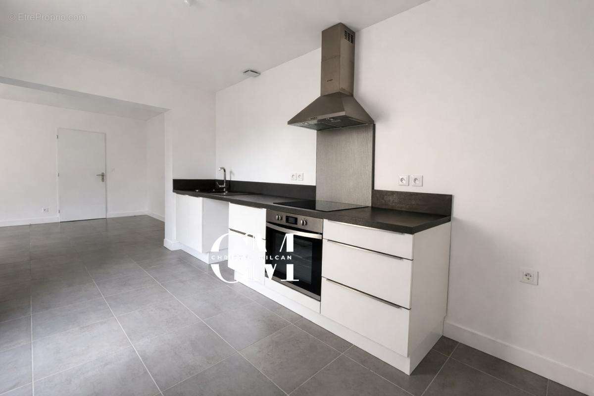 Echoppe Le Bouscat 5 pièces 126 m2 sur une parcelle de 540 m2 avec garage et stationnement - photo 9