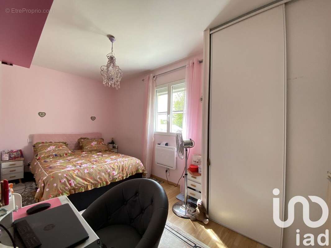 Photo 5 - Maison à XAMBES