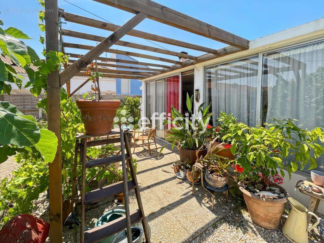 Maison 75 m² à L'aiguillon-Sur-Mer  - photo 2