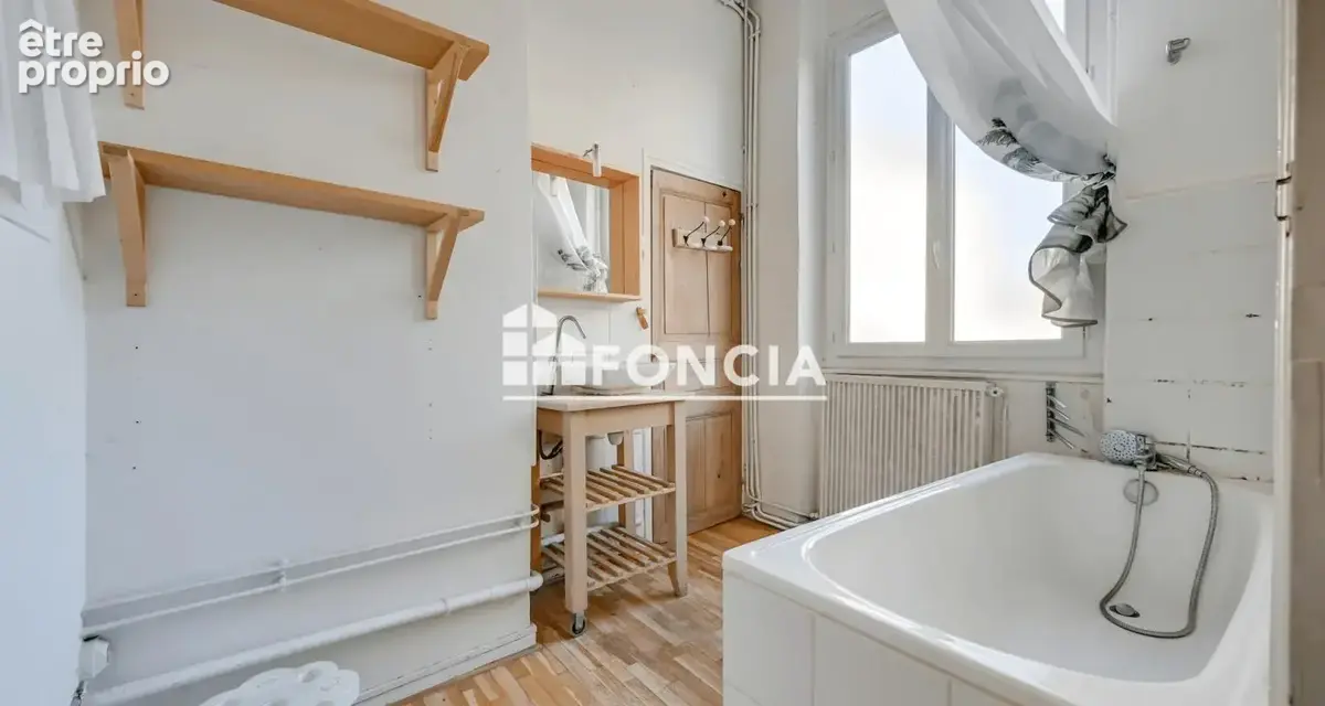 LYON 6 - Rue Corneille - T2 à vendre - photo 6