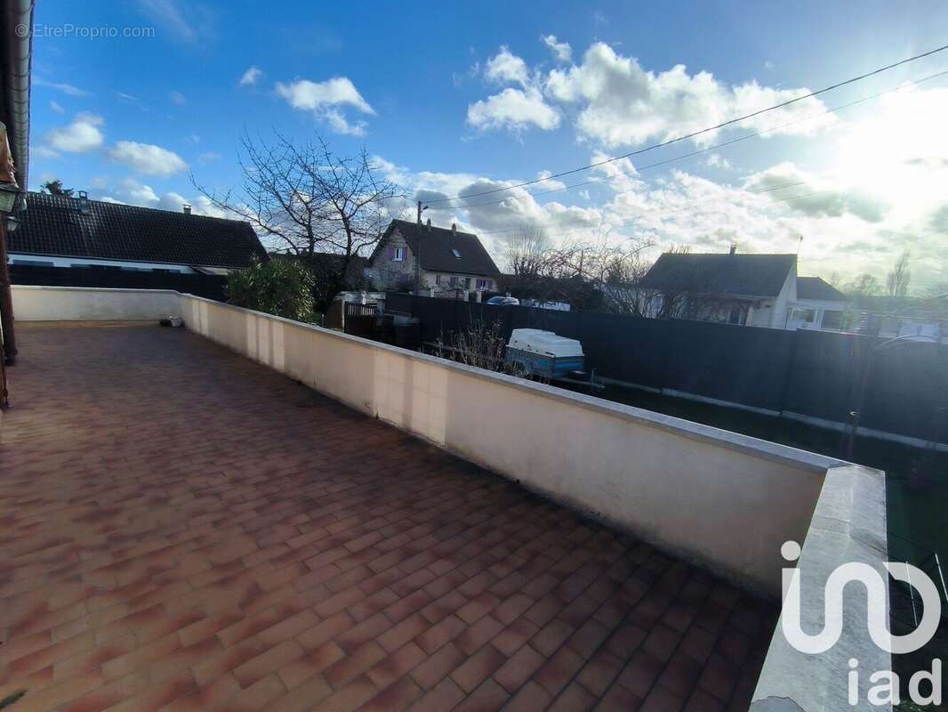 Photo 3 - Maison à COURCELLES-SUR-SEINE