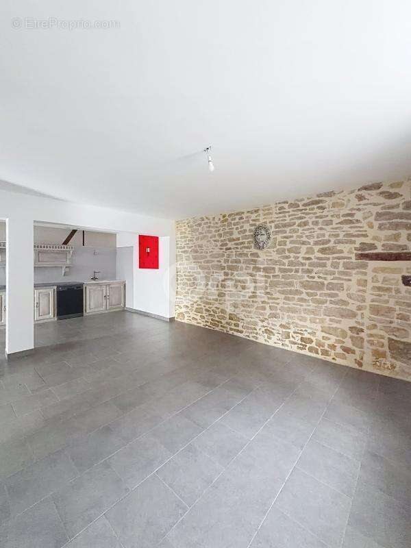 Maison à DAINVILLE-BERTHELEVILLE