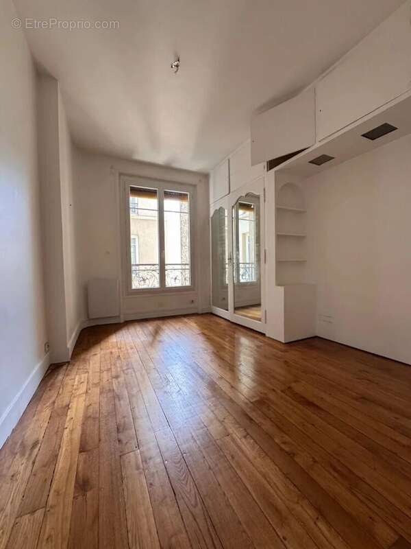 Appartement  4 pièce(s) - photo 2
