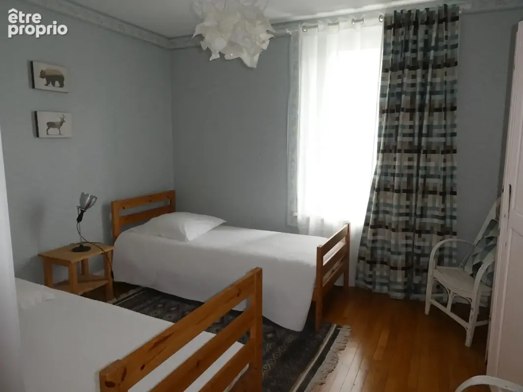 GERARDMER (88) à vendre maison bourgeoise T8  de 200m², terrain 200m² - photo 9