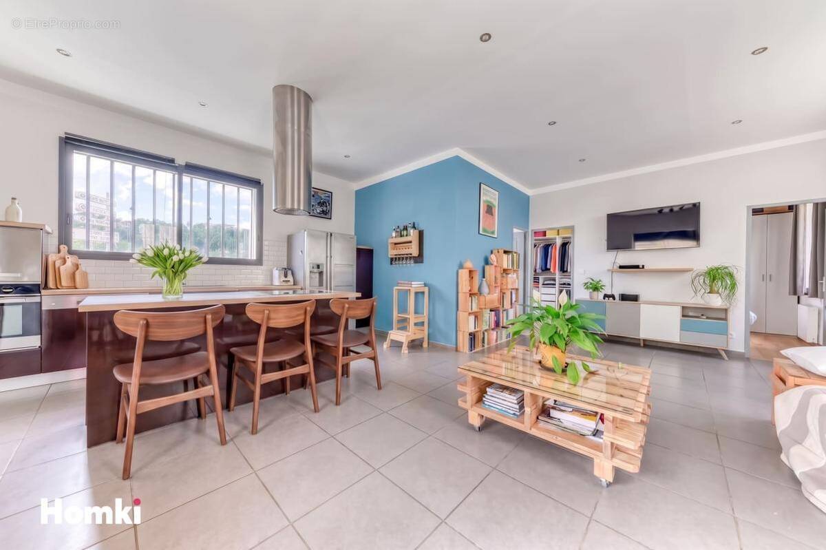 Appartement à CALUIRE-ET-CUIRE
