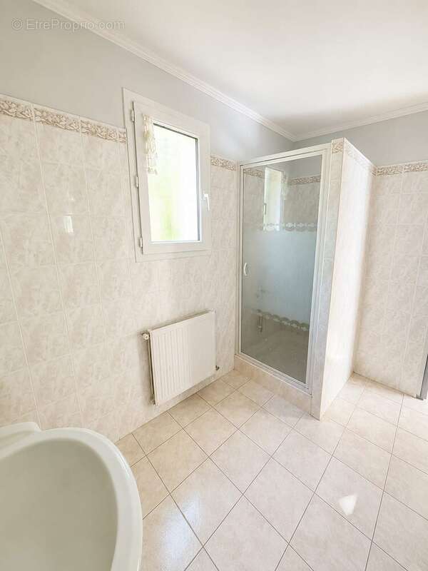 Maison 115 m² à Perros-Guirec  - photo 7