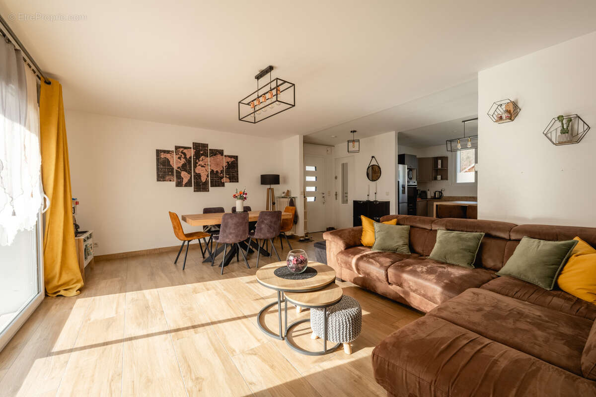 Maison à FAVERGES