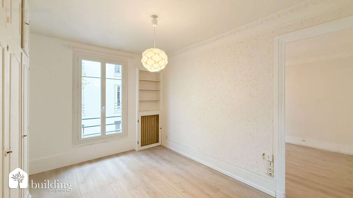 Appartement à NEUILLY-SUR-SEINE