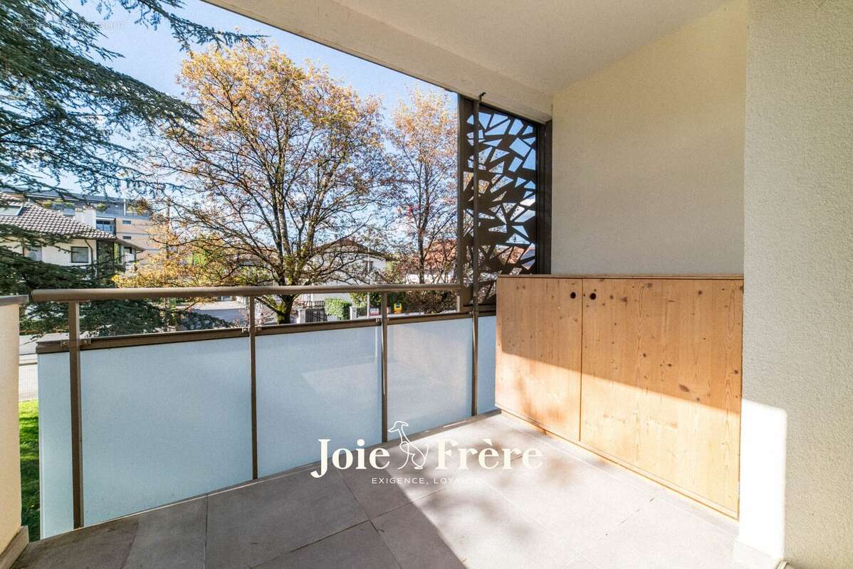 Appartement à ANNECY-LE-VIEUX