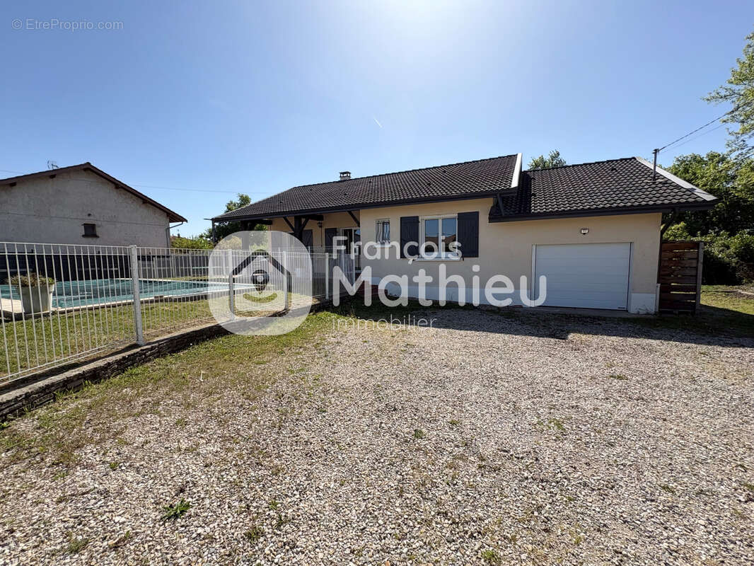 Maison à VILLARS-LES-DOMBES