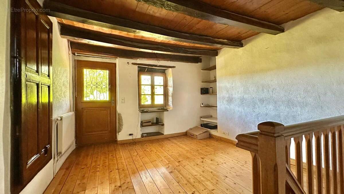 Maison 177 m² à Sillingy  - photo 6