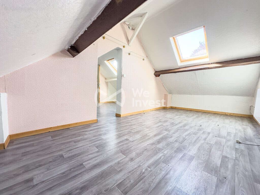 Maison 112 m² à Crouy-Sur-Ourcq  - photo 7