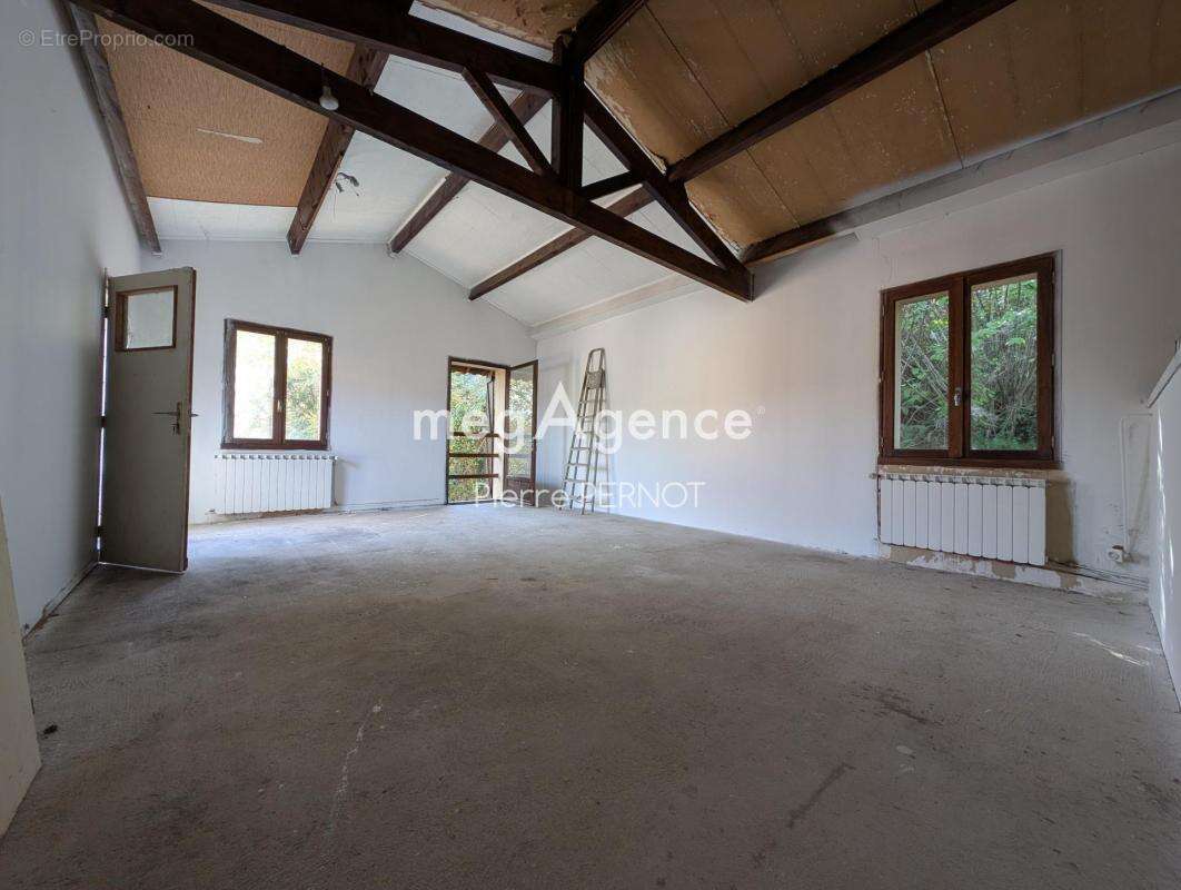 Grande maison familiale avec piscine LES AVALATS - photo 2