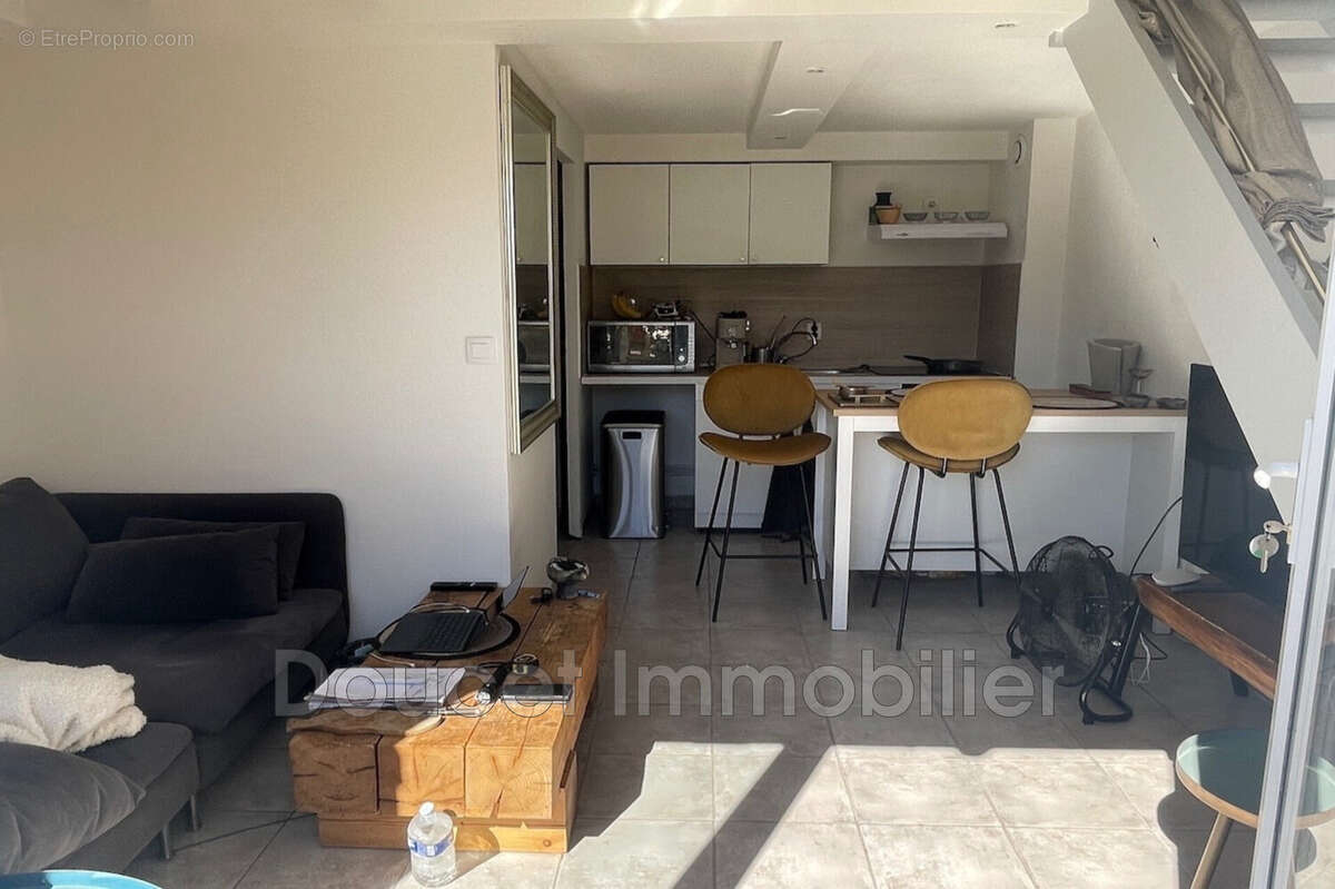 Appartement à COLOMBIERS