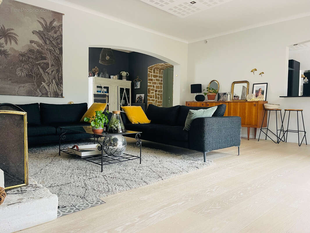 Maison à TREILLIERES